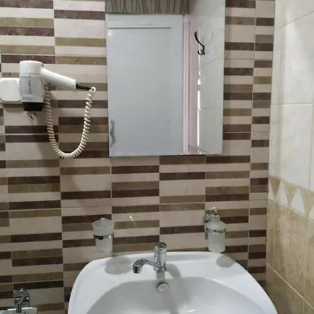 Mostrovi Vendégház *